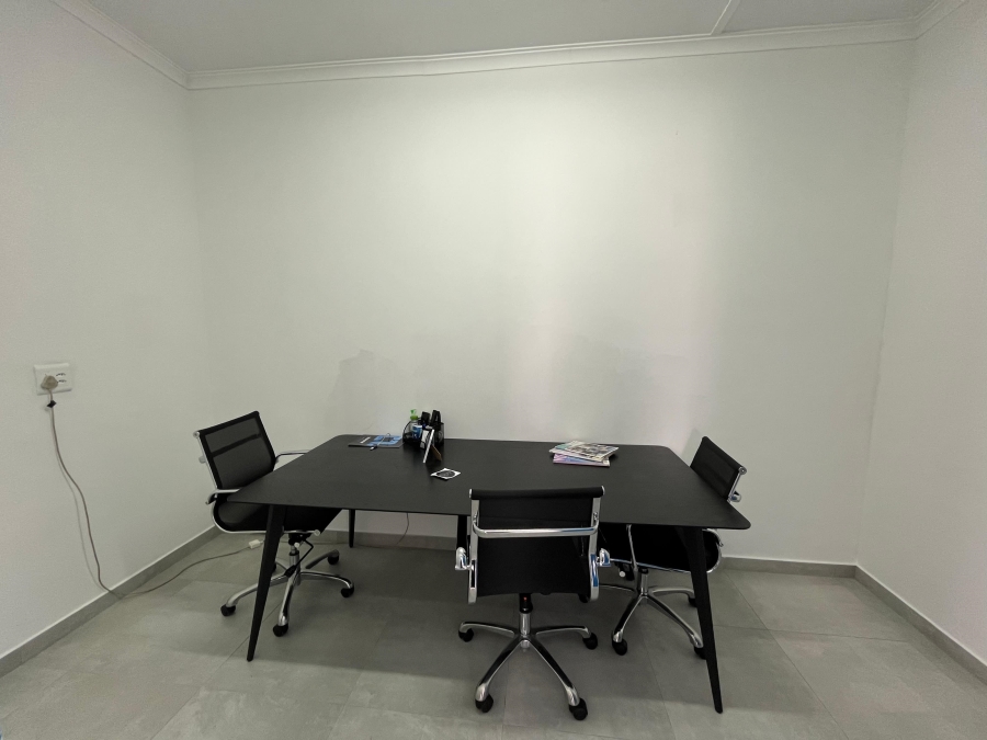 To Let commercial Property for Rent in Laguna Western Cape